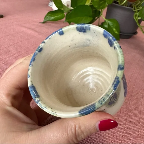 Vintage Webb Connemara Irish Studio Pottery Small Vase or Pen Cup - Picture 4 of 8